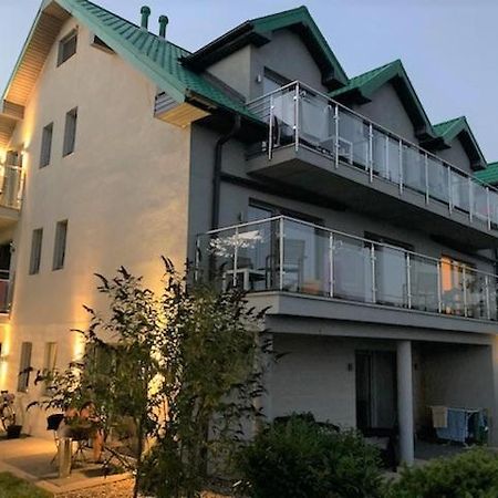 Zielony Daszek Sianożęty Exteriér fotografie